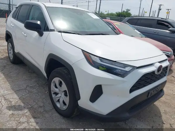 2T3F1RFV2SW526465 2025 TOYOTA RAV 4 - Image 1