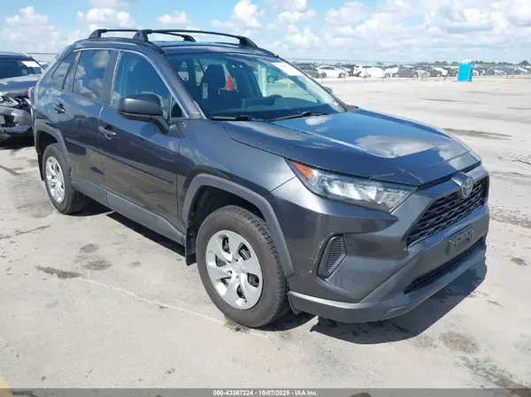 2T3F1RFV3KC049580 2019 TOYOTA RAV 4 - Image 1