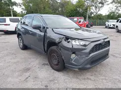 2T3F1RFV3KW028873 2019 TOYOTA RAV 4