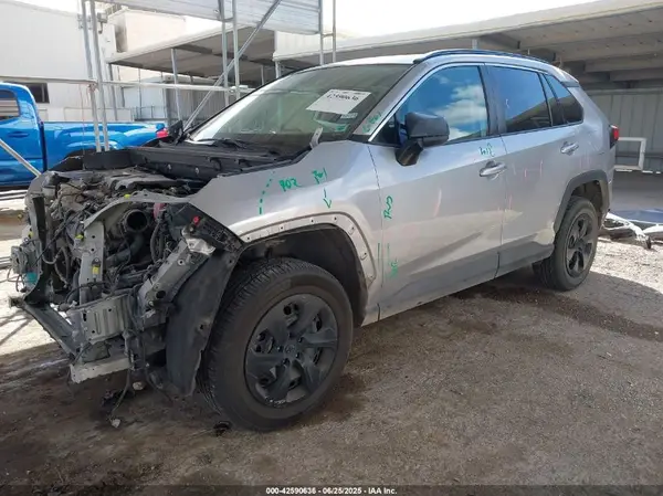 2T3F1RFV3MW196077 2021 TOYOTA RAV 4 - Image 2