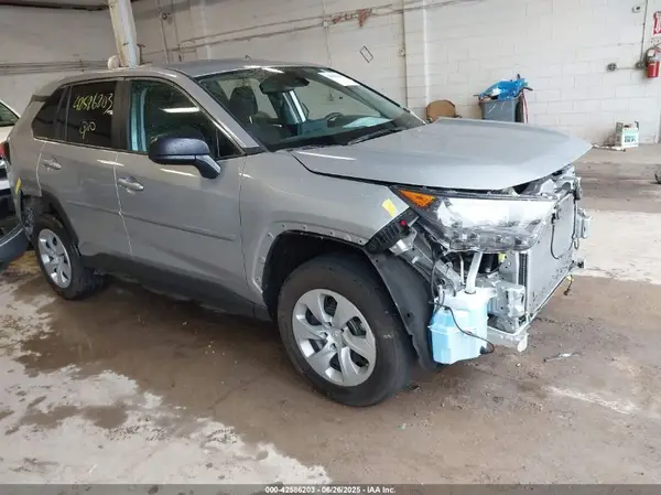 2T3F1RFV3NW287500 2022 TOYOTA RAV 4 - Image 1