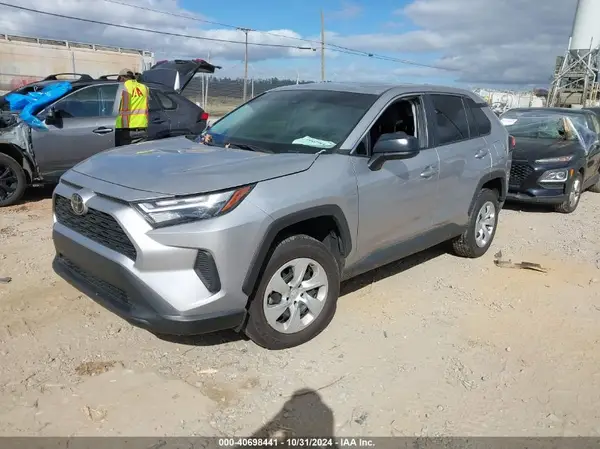 2T3F1RFV3PC377315 2023 TOYOTA RAV 4 - Image 2