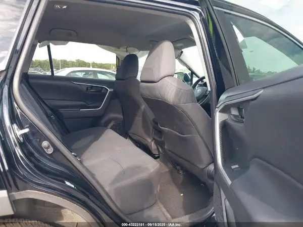 2T3F1RFV4KC032013 2019 TOYOTA RAV 4 - Image 8