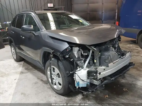 2T3F1RFV4KW061414 2019 TOYOTA RAV 4 - Image 1