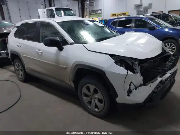 2T3F1RFV4PW354009 2023 TOYOTA RAV 4 - Image 1