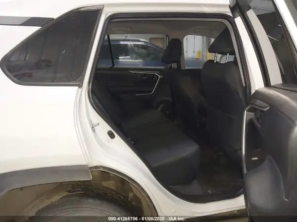 2T3F1RFV4PW354009 2023 TOYOTA RAV 4 - Image 8