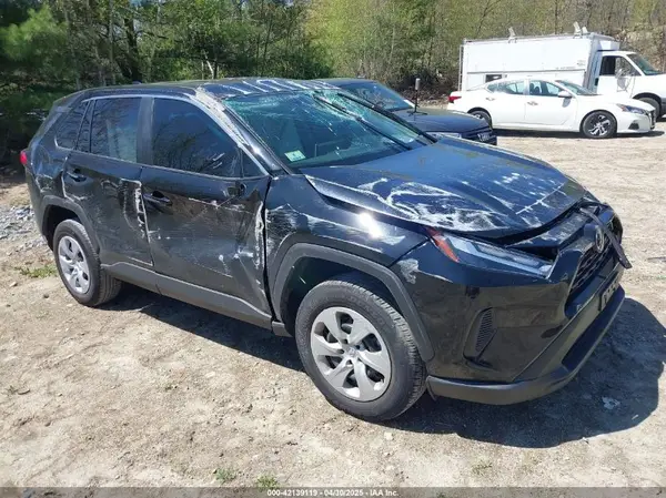 2T3F1RFV4RC453062 2024 TOYOTA RAV 4 - Image 1