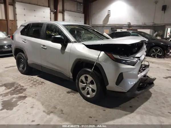 2T3F1RFV4RC464868 2024 TOYOTA RAV 4 - Image 1
