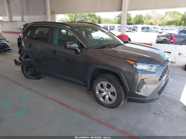 2T3F1RFV5MC239769 2021 TOYOTA RAV 4 - Image 1