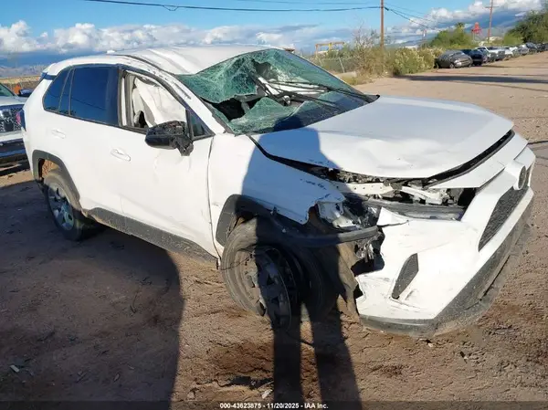 2T3F1RFV5PC335387 2023 TOYOTA RAV 4 - Image 1