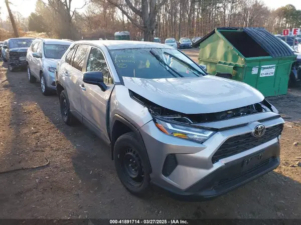 2T3F1RFV5RC478617 2024 TOYOTA RAV 4 - Image 1