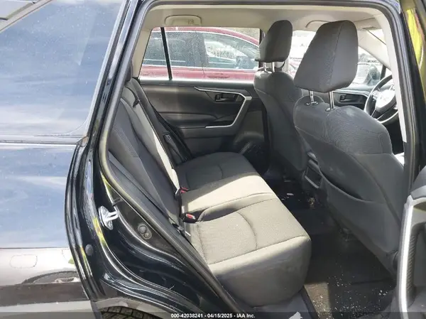 2T3F1RFV6KC026259 2019 TOYOTA RAV 4 - Image 8