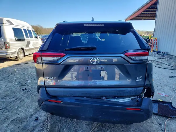 2019 TOYOTA RAV 4 auction photo 6