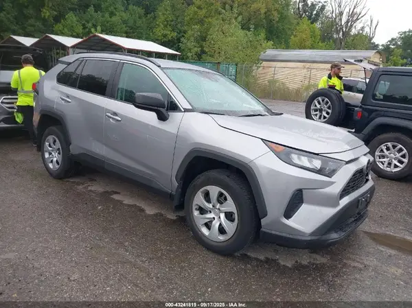 2T3F1RFV6MC211091 2021 TOYOTA RAV 4 - Image 1