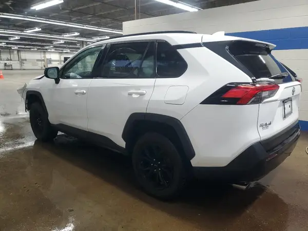 2T3F1RFV6MC256385 2021 TOYOTA RAV 4 - Image 2