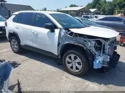 2T3F1RFV6NC303738 2022 TOYOTA RAV 4