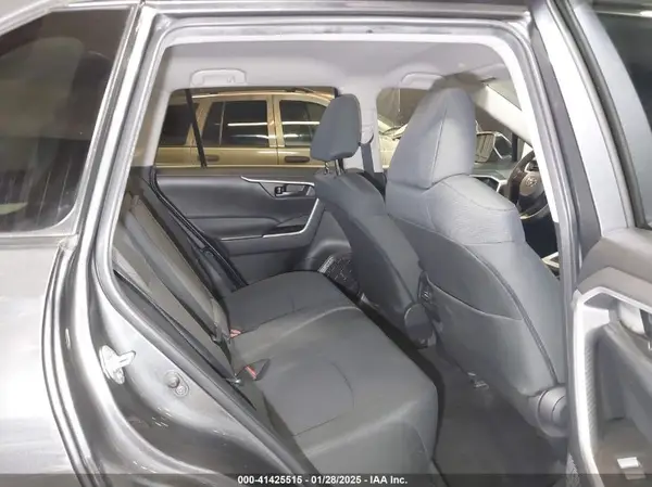 2T3F1RFV6PW330844 2023 TOYOTA RAV 4 - Image 8