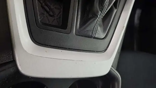 2T3F1RFV7KC038520 2019 TOYOTA RAV 4 - Image 1