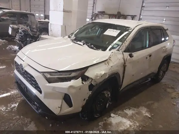 2T3F1RFV7PC374417 2023 TOYOTA RAV 4 - Image 2