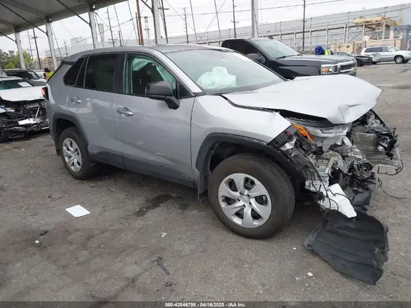 2T3F1RFV7RW472915 2024 TOYOTA RAV 4 - Image 1