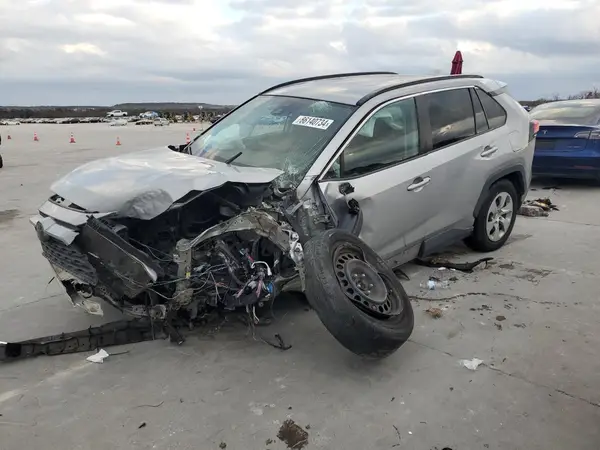 2T3F1RFV8KW019490 2019 TOYOTA RAV 4 - Image 1