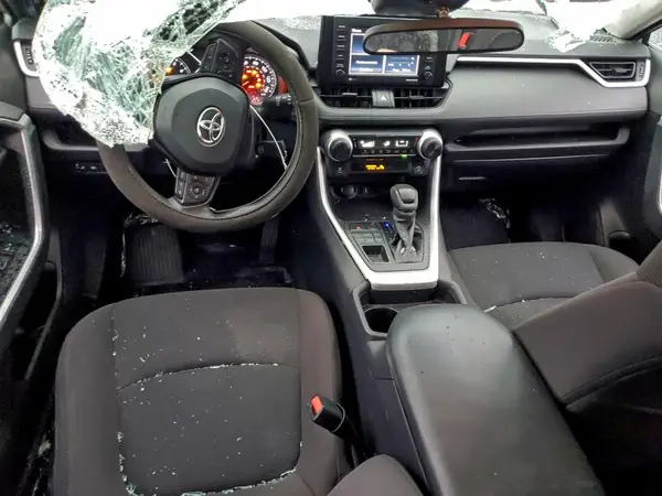 2020 TOYOTA RAV 4 auction photo 8