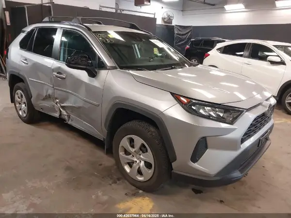 2T3F1RFV8MW165102 2021 TOYOTA RAV 4 - Image 1