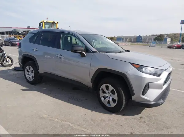 2T3F1RFV8NW261815 2022 TOYOTA RAV 4 - Image 1