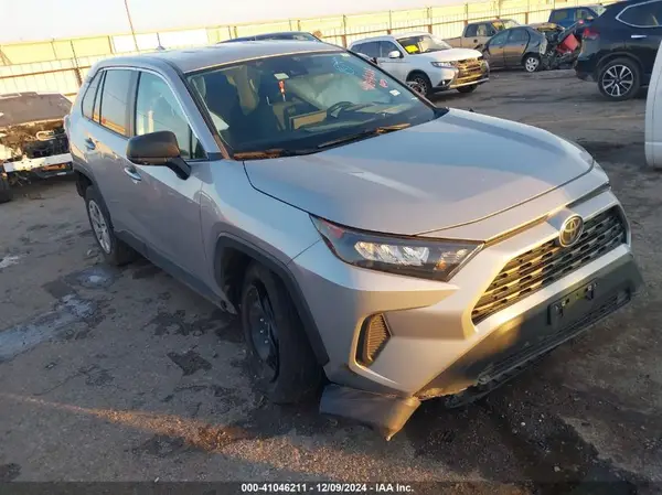 2T3F1RFV8NW263175 2022 TOYOTA RAV 4 - Image 1