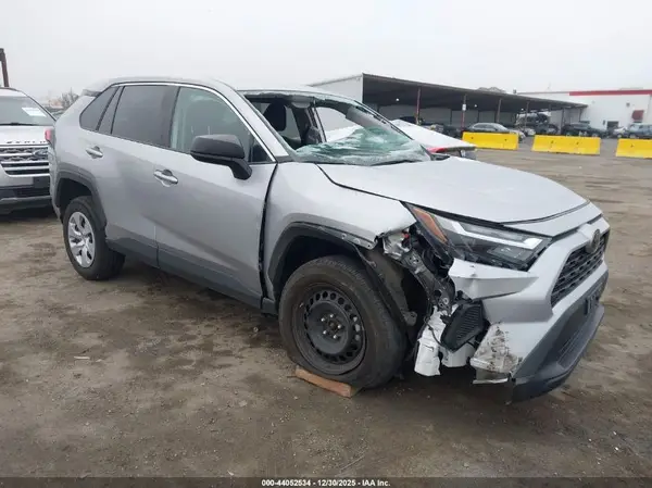 2T3F1RFV8PC357349 2023 TOYOTA RAV 4 - Image 1