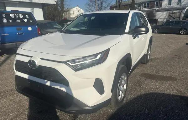 2T3F1RFV8RC444364 2024 TOYOTA RAV 4 - Image 2