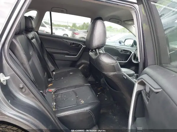 2T3F1RFVXKW024450 2019 TOYOTA RAV 4 - Image 8