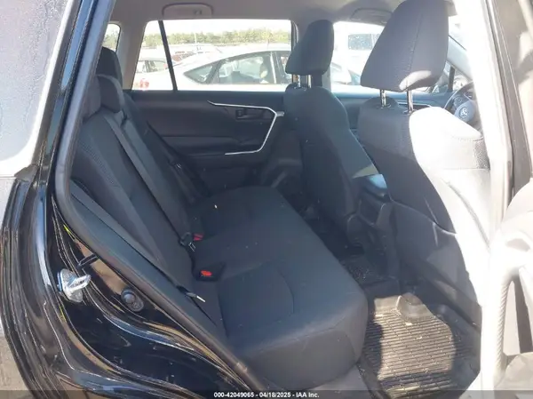 2T3F1RFVXLW086240 2020 TOYOTA RAV 4 - Image 8