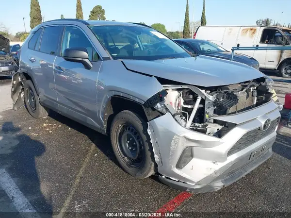 2T3F1RFVXMC196157 2021 TOYOTA RAV 4 - Image 1