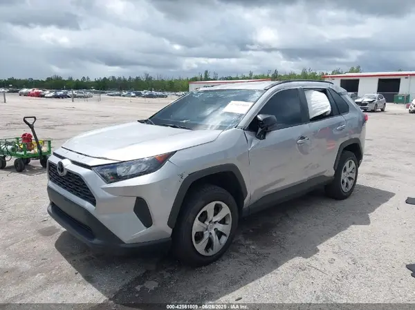 2T3F1RFVXMC211868 2021 TOYOTA RAV 4 - Image 2
