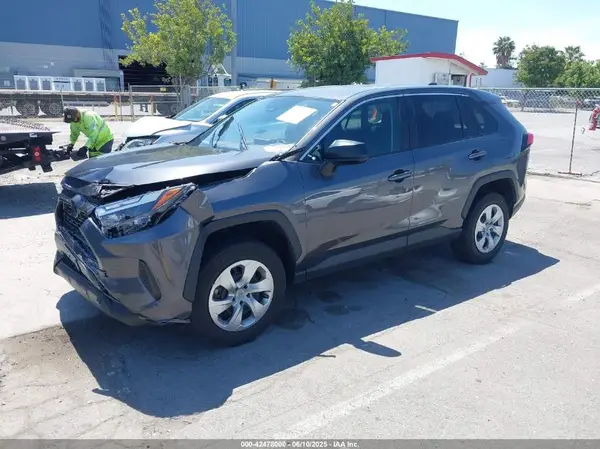 2T3F1RFVXPC347423 2023 TOYOTA RAV 4 - Image 2