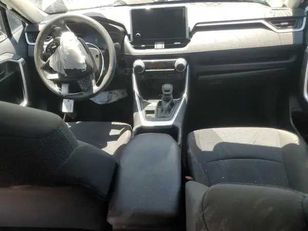 2T3F1RFVXRW457258 2024 TOYOTA RAV 4 - Image 8