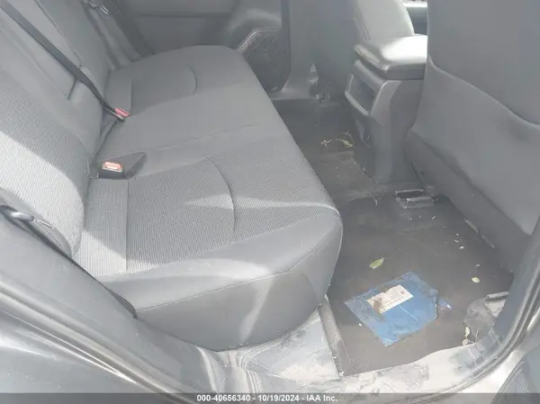 2T3G1RFV0KC027105 2019 TOYOTA RAV 4 - Image 8