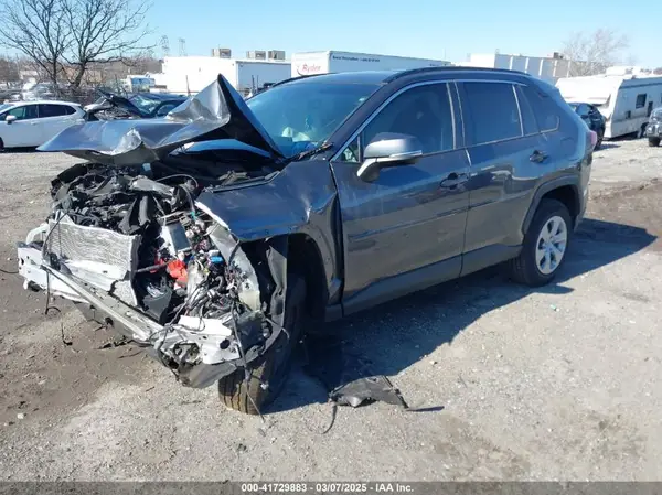 2T3G1RFV0KW075072 2019 TOYOTA RAV 4 - Image 2