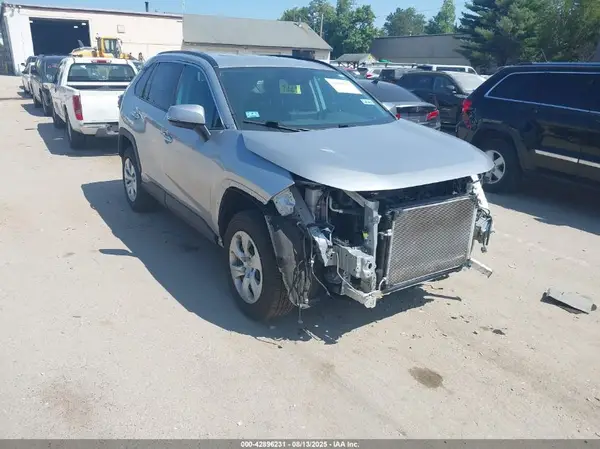 2T3G1RFV0MC169683 2021 TOYOTA RAV 4 - Image 1