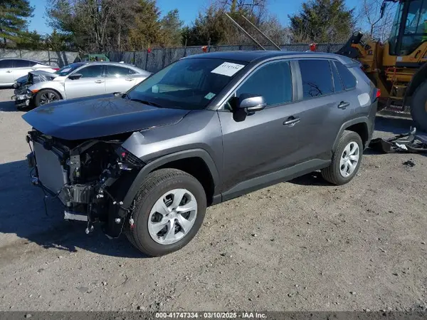 2T3G1RFV0SC496713 2025 TOYOTA RAV 4 - Image 2