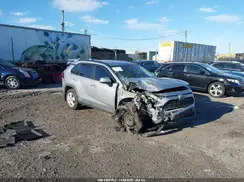 2T3G1RFV1MC168560 2021 TOYOTA RAV 4
