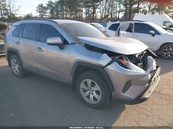 2T3G1RFV1MC184211 2021 TOYOTA RAV 4 - Image 1