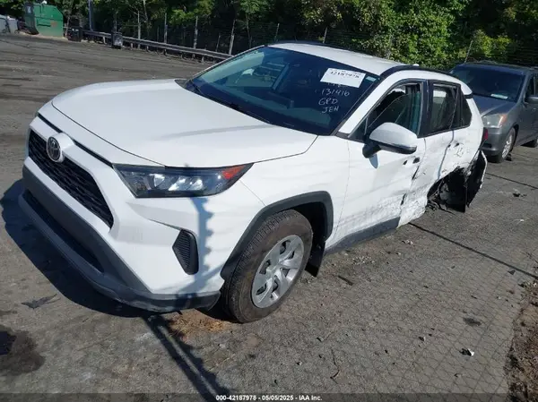 2T3G1RFV1MW214483 2021 TOYOTA RAV 4 - Image 2