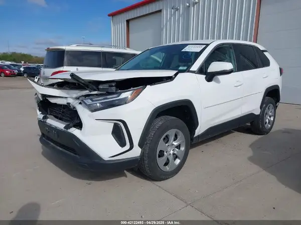 2T3G1RFV1PC355480 2023 TOYOTA RAV 4 - Image 2