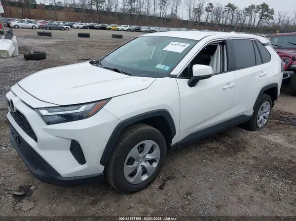 2T3G1RFV1RW425416 2024 TOYOTA RAV 4 - Image 2