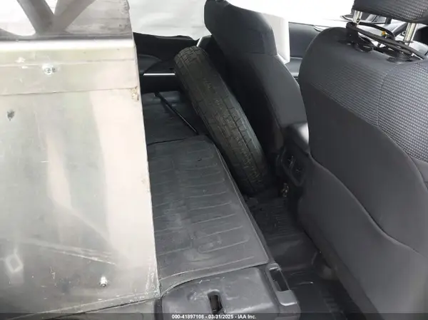 2T3G1RFV1RW425416 2024 TOYOTA RAV 4 - Image 8