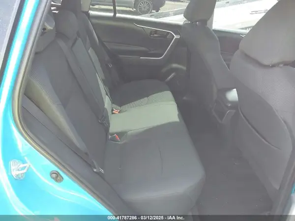 2T3G1RFV2KW022714 2019 TOYOTA RAV 4 - Image 8