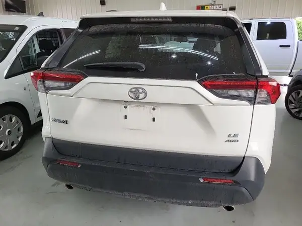 2T3G1RFV2MC243671 2021 TOYOTA RAV 4 - Image 1