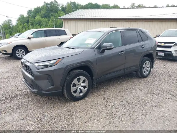 2T3G1RFV2PW336211 2023 TOYOTA RAV 4 - Image 2